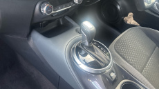 Nissan Juke 1.0 DiG-T 114 N-Connecta 5dr DCT Petrol Hatchback